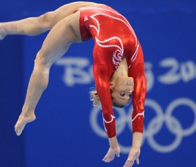 开云登录通道-梅西巅峰对决，新星Scout与90分钟激战加拿大队，高光表现胜负难料！梅西对决新星Scout激战加拿大队90分钟，胜负难料高光频现